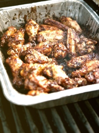 Sweet and Sticky Barbecue Chicken Wings