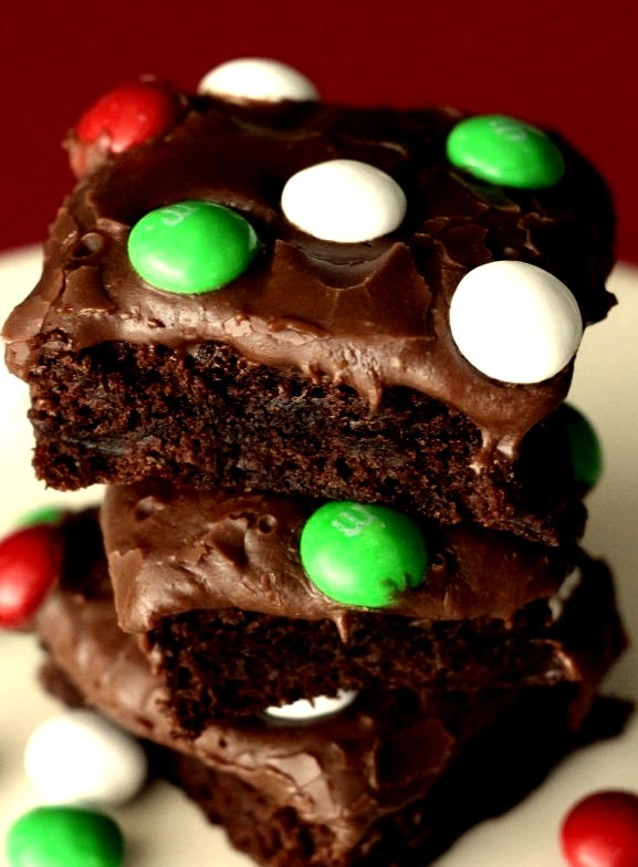 Recipe: Frosted Holiday Mint M&M Brownies