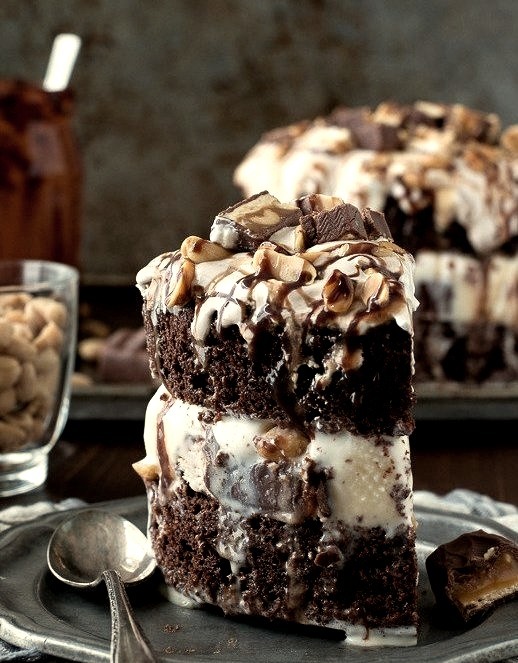 Snickers Bar Ice Cream Cake
